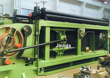 kaufen 80*120mm, die drei Kasten-Maschine 15kw Gabion verdrehen, fertigten 2300mm Steuerung PLC-15kw besonders an on-line-Fertigung