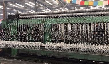 kaufen Heißes eingetauchtes galvanisiertes Kreuz der Gabions-Kasten-Maschinen-80x100 Mesh With 3 on-line-Fertigung