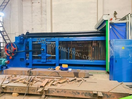 kaufen Doppelter Gestell-Antrieb Hochleistungs-Maschendraht Gabions-Maschinen-84*110mm für Straße on-line-Fertigung